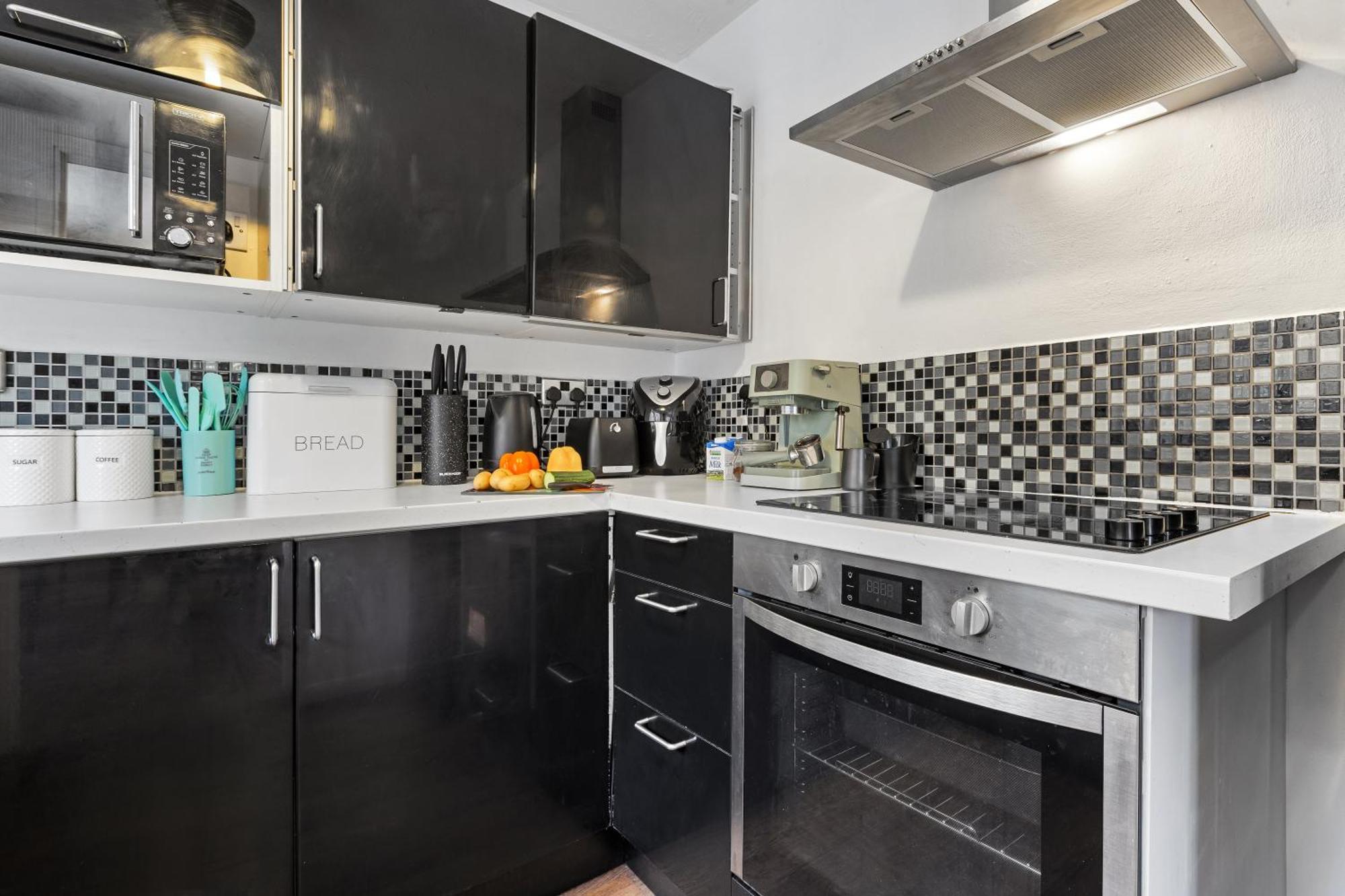 Luxe 2bed, Free Parking And Permit, Great Transport Links